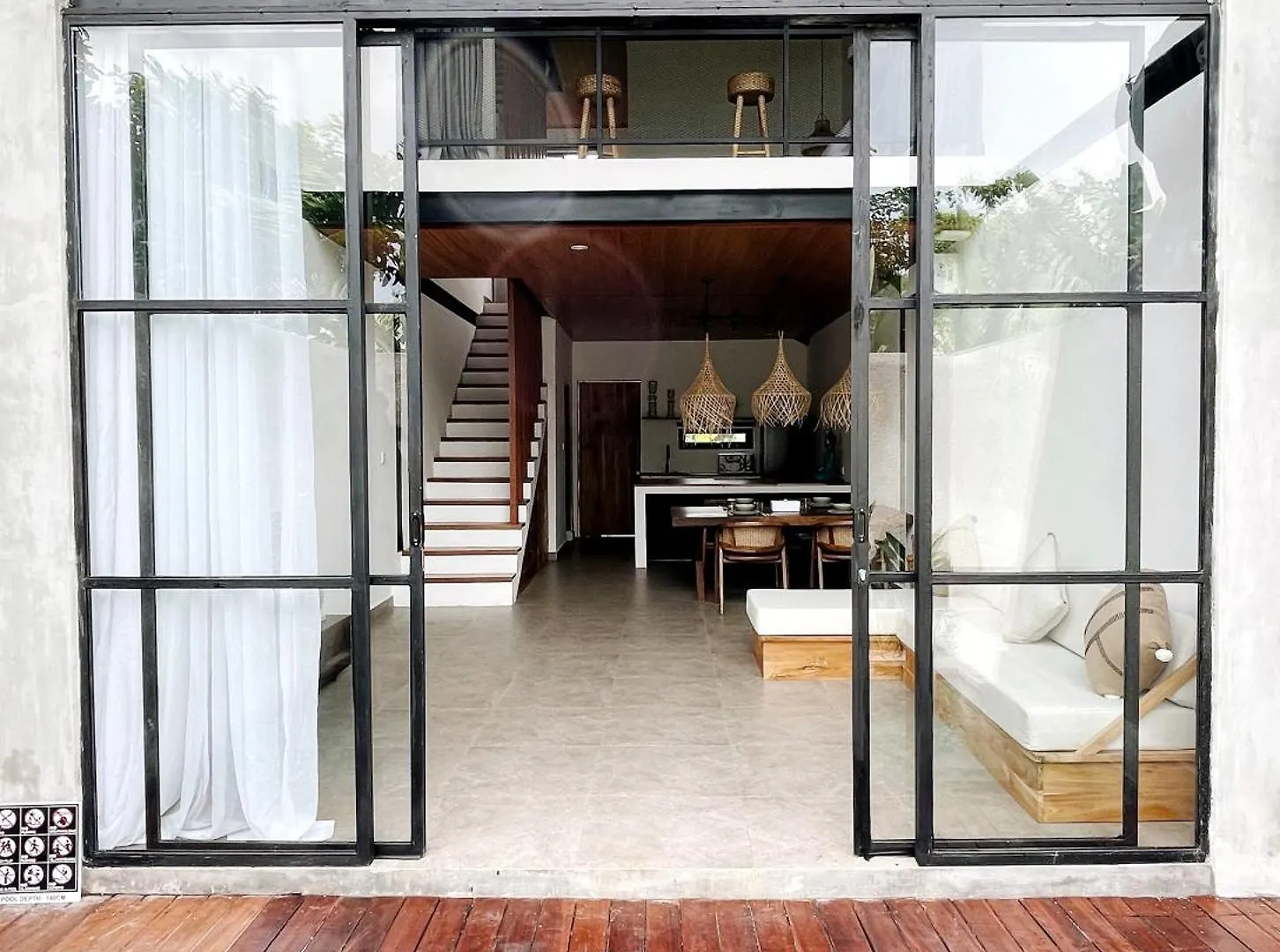 Hidden Gem! Beach Loft With Garden! Rare! Canggu 0*,